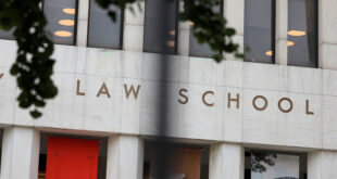 Choosing the Right Law School in Texas